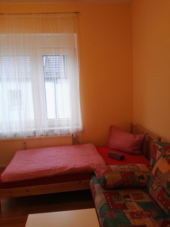 Zu Hause Bei Freunden Apartment Dortmund Bilik gambar